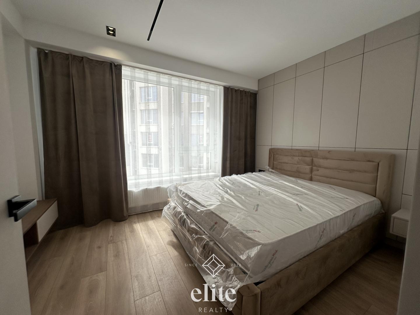 elite realty image