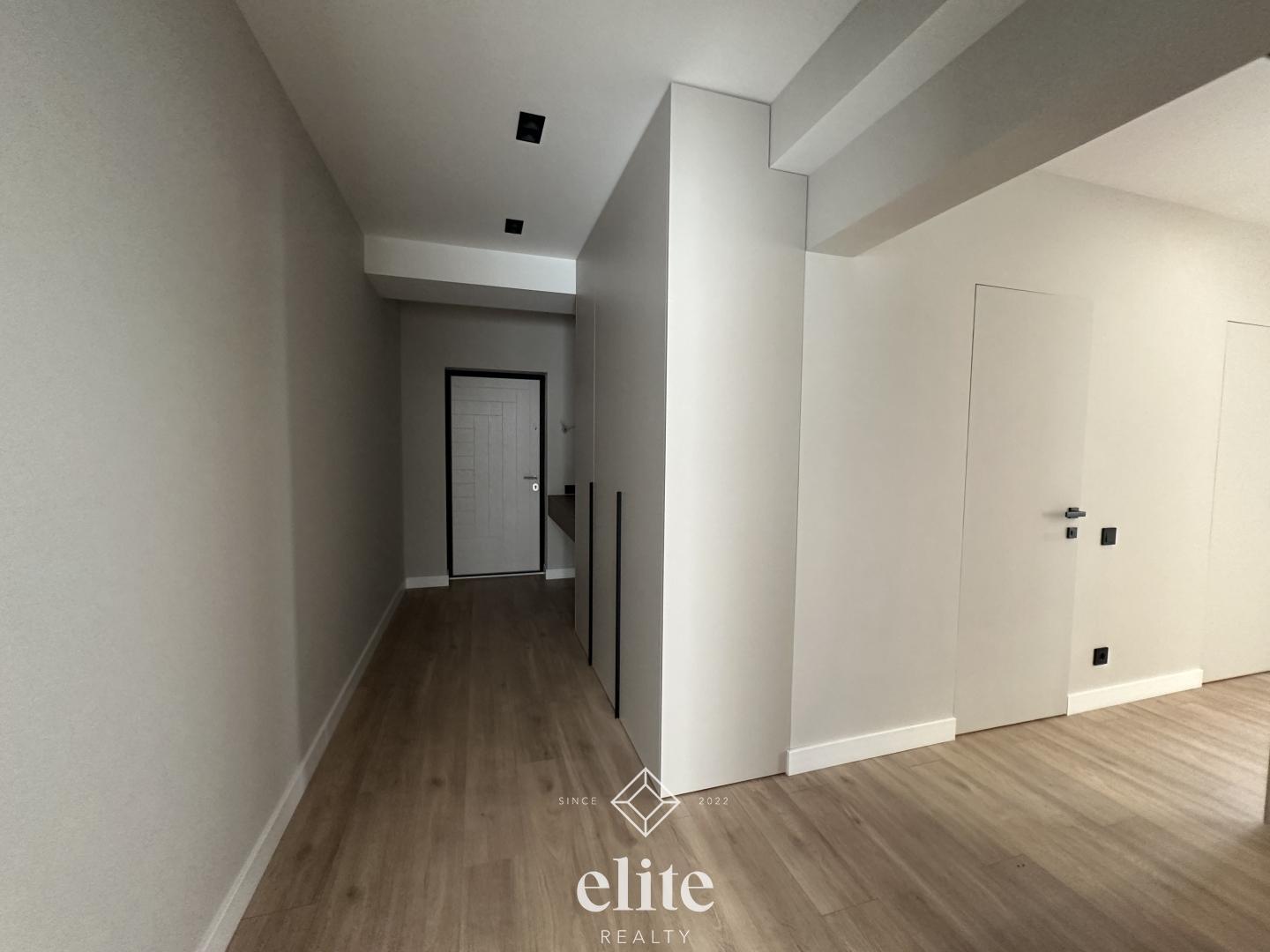 elite realty image