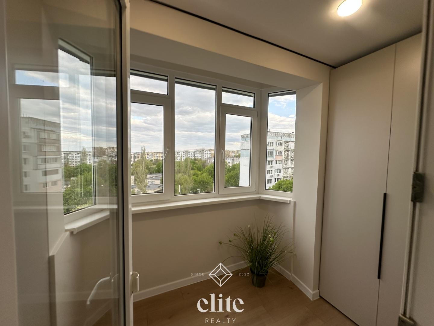 elite realty image