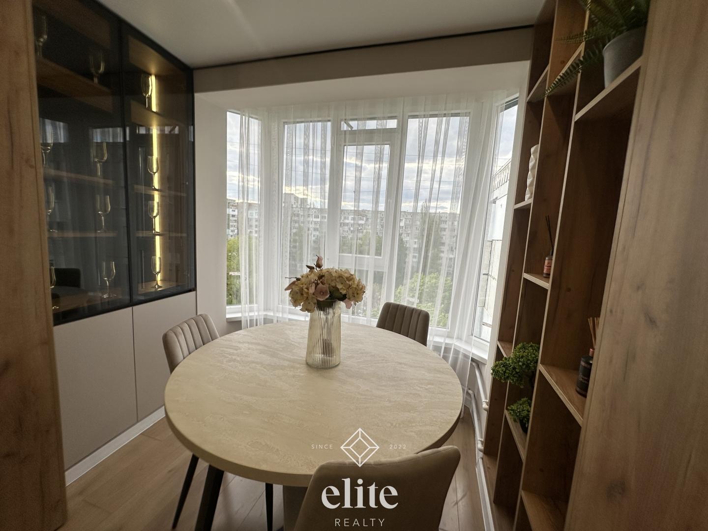 elite realty image