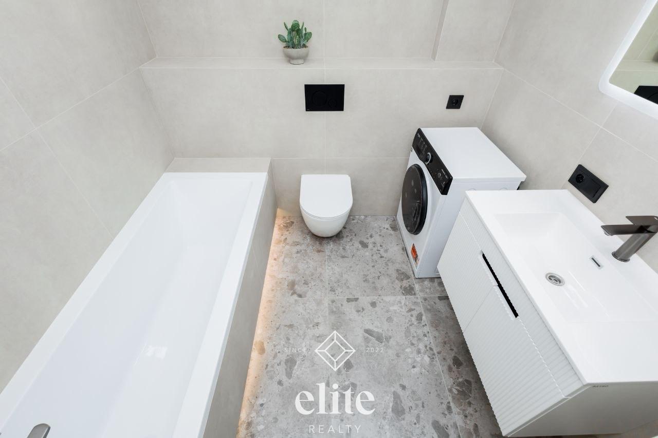 elite realty image