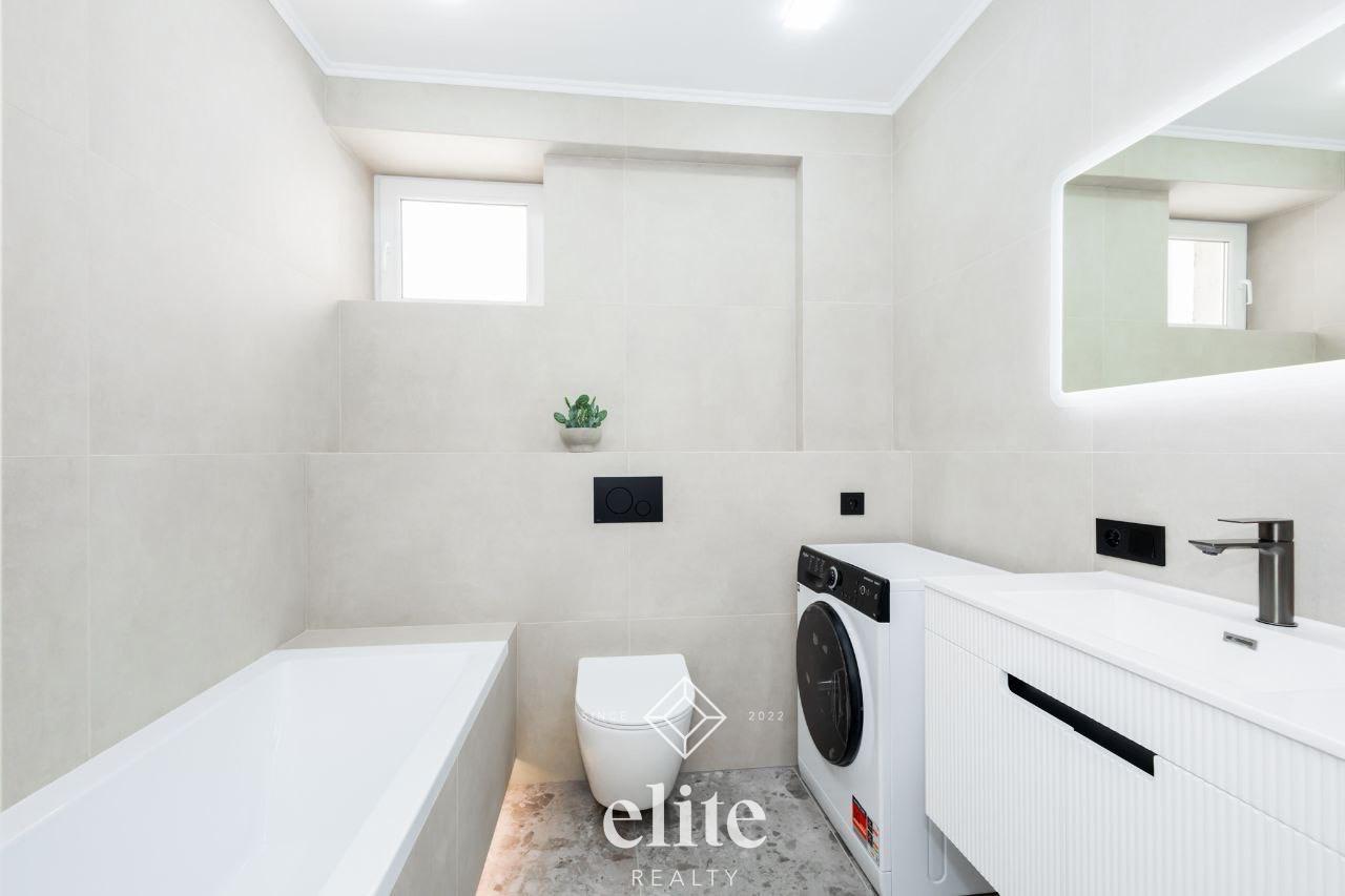 elite realty image