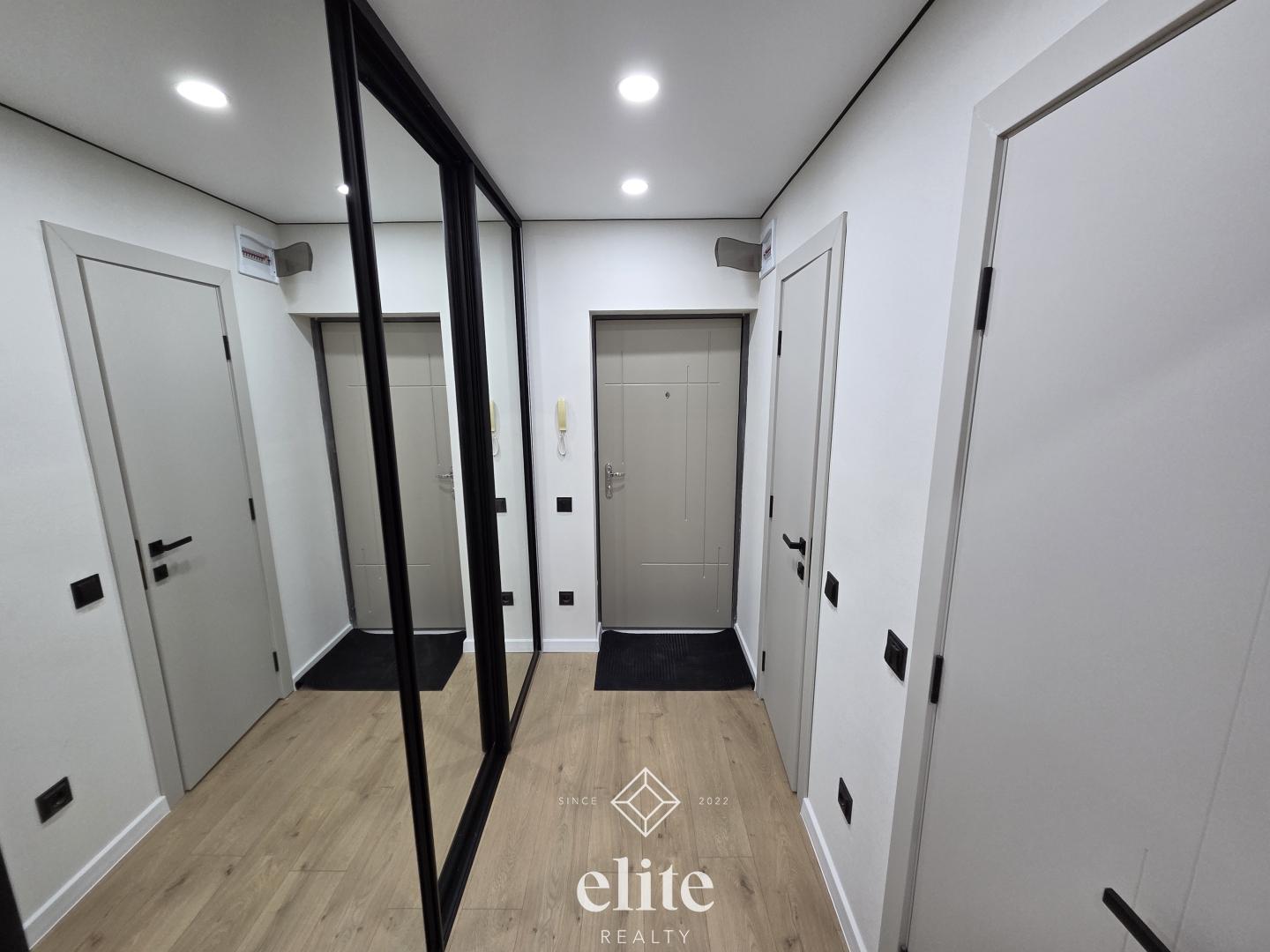 elite realty image