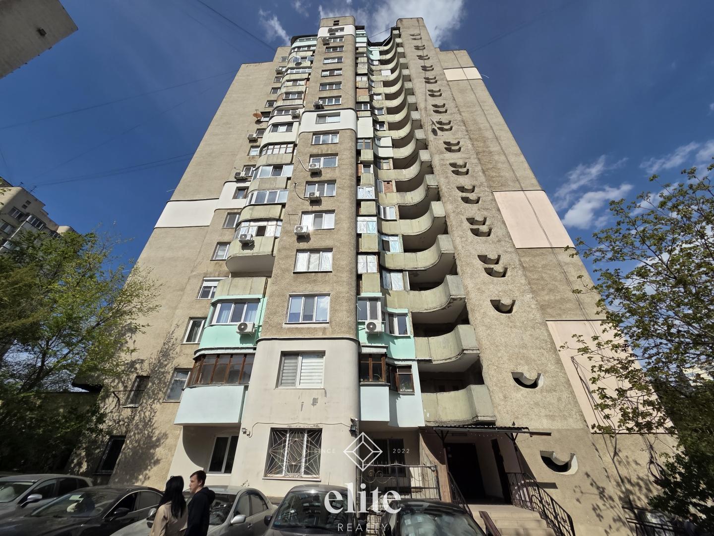 elite realty image
