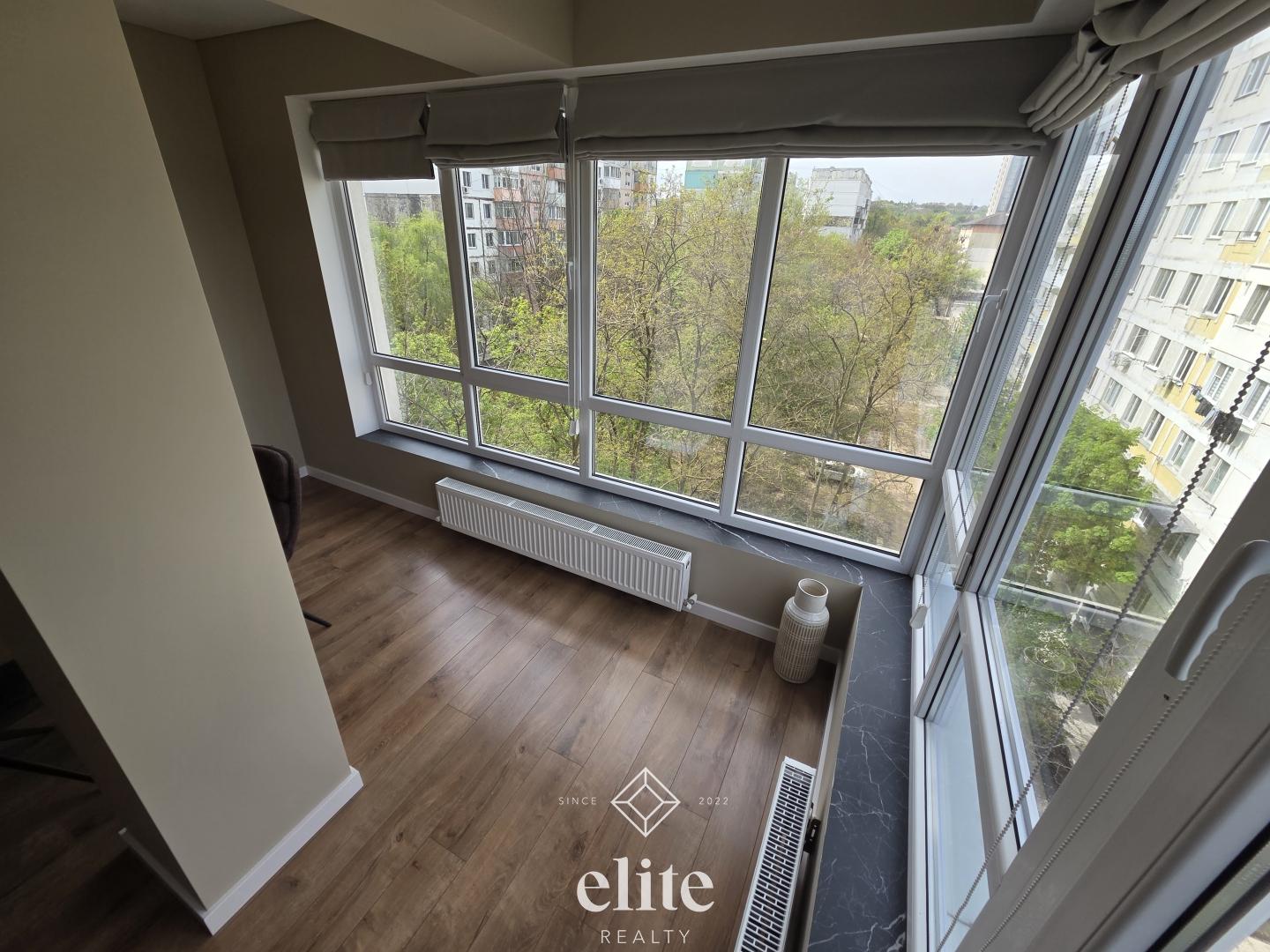 elite realty image
