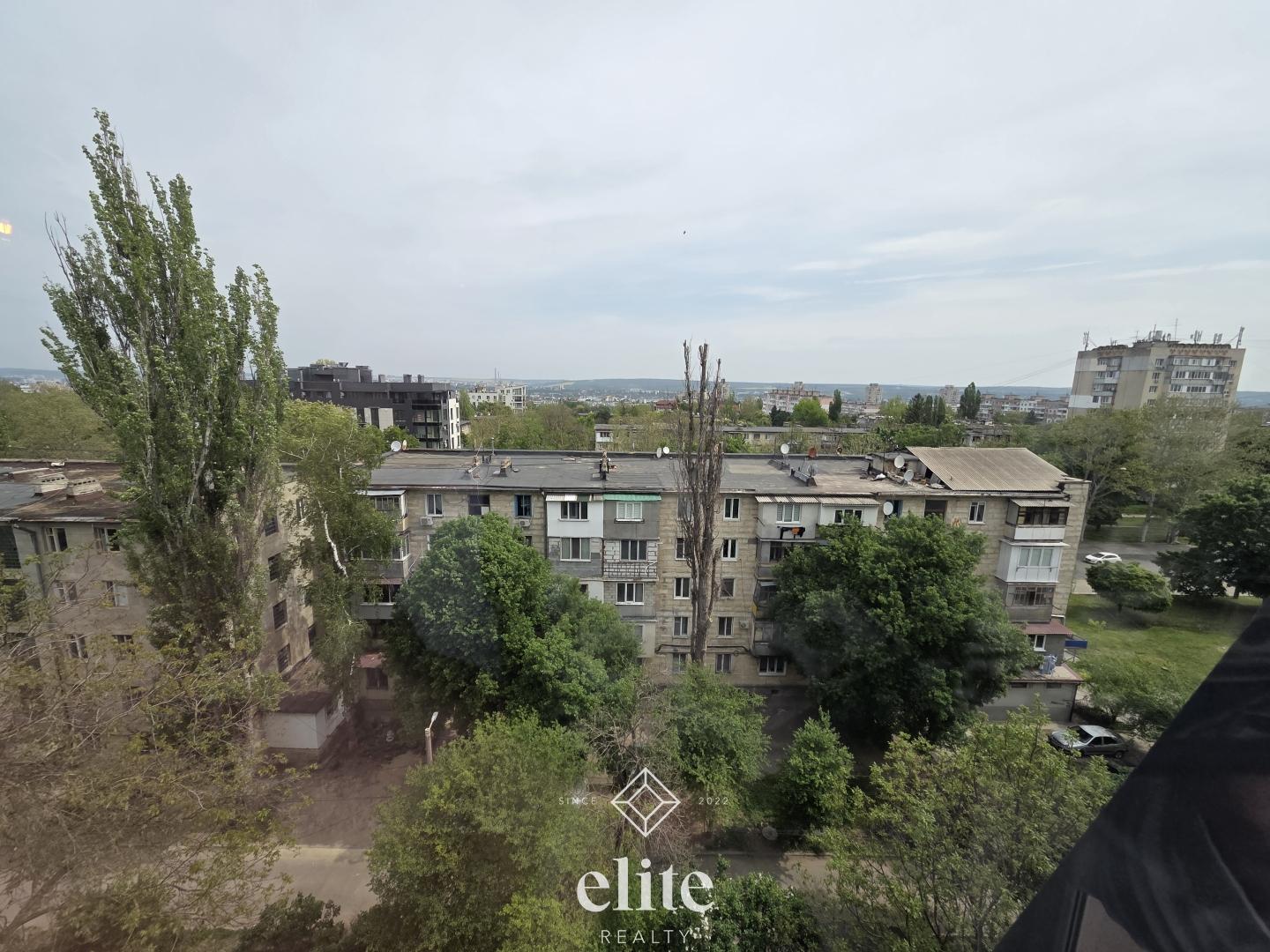 elite realty image