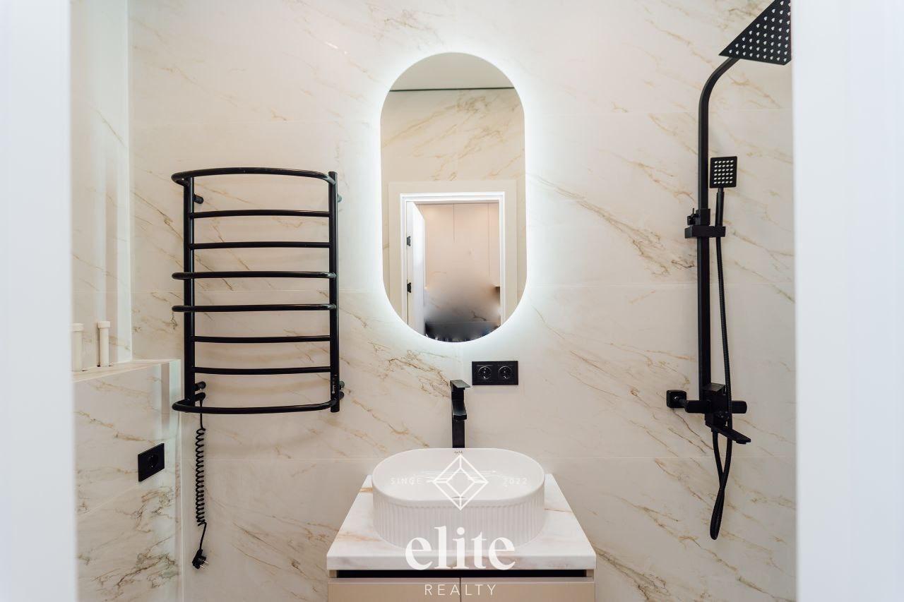 elite realty image