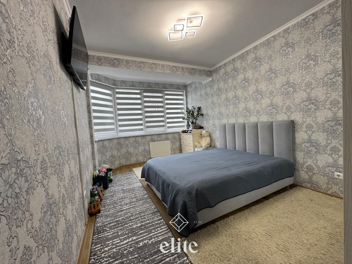 elite realty image