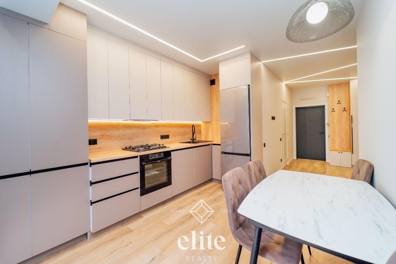 elite realty image