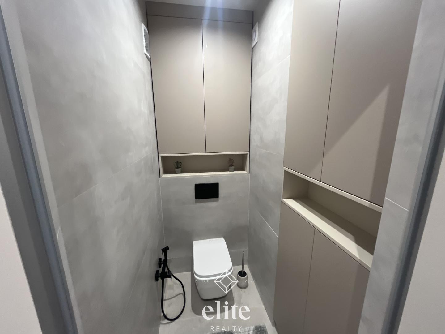 elite realty image