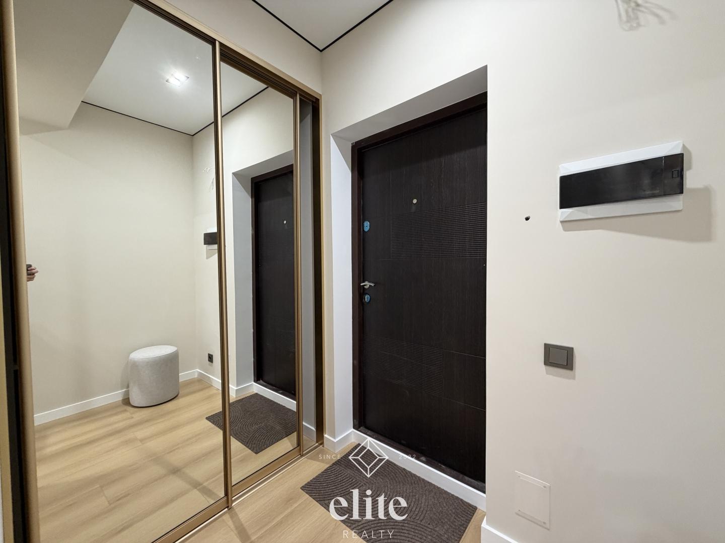 elite realty image