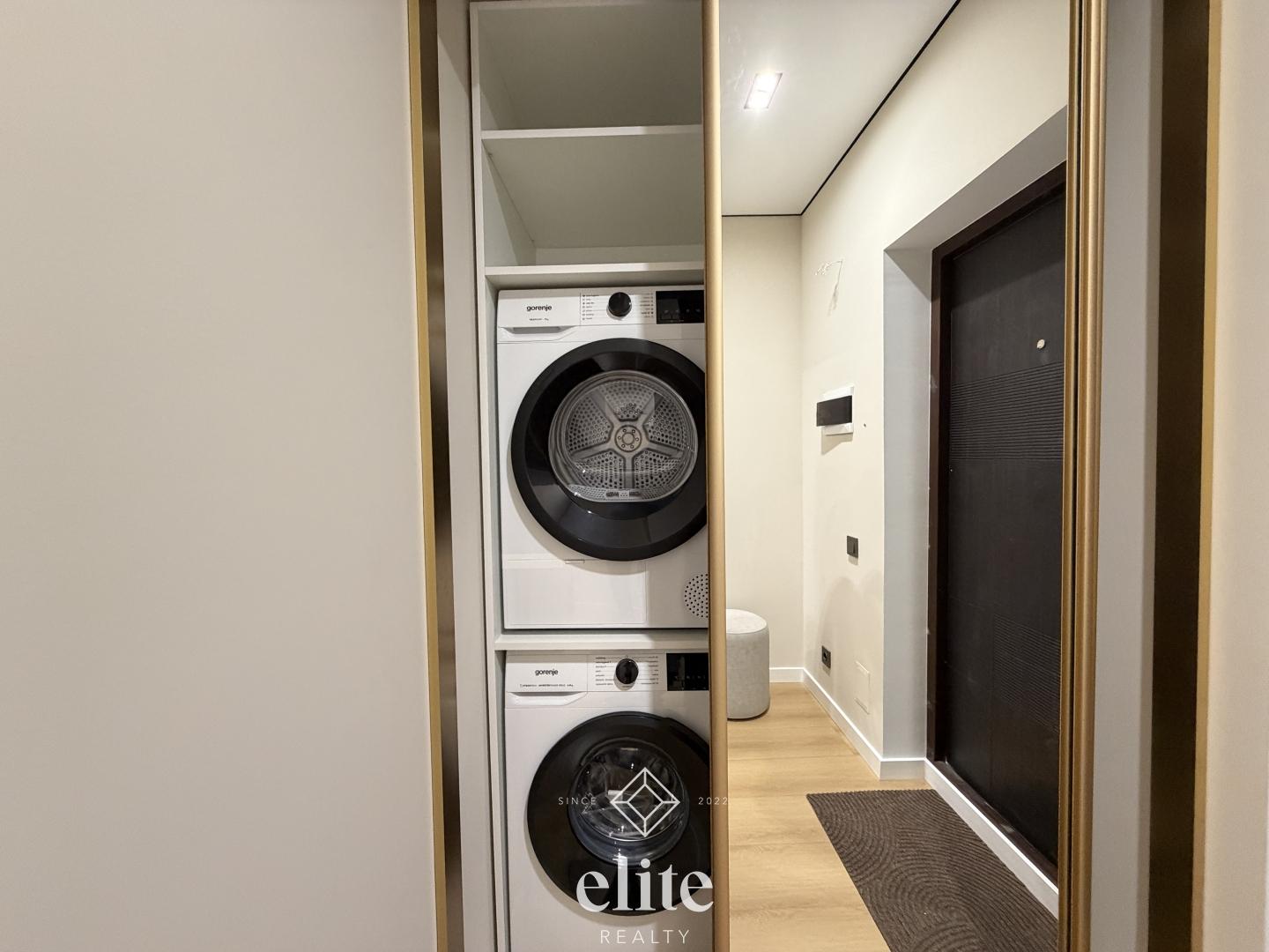 elite realty image