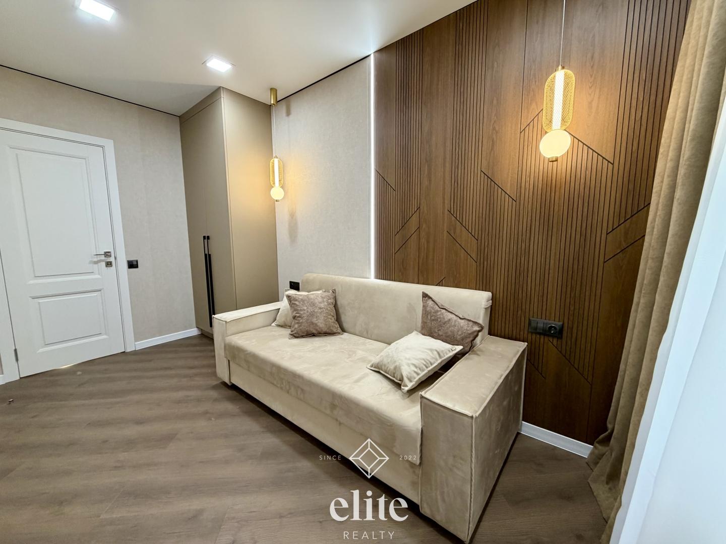 elite realty image
