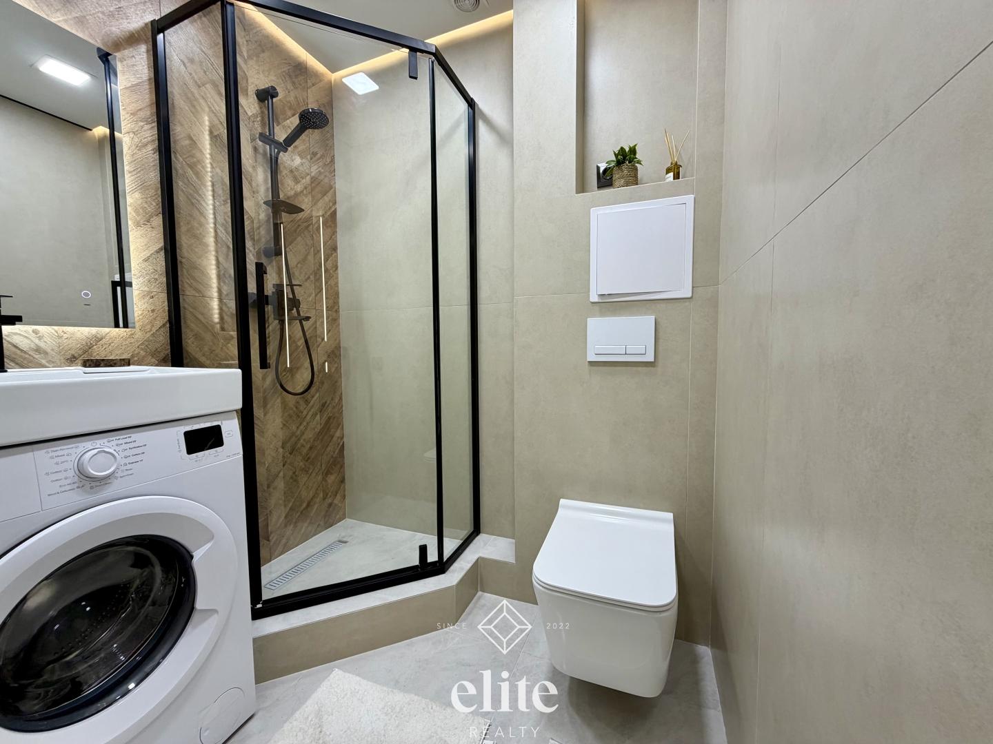 elite realty image