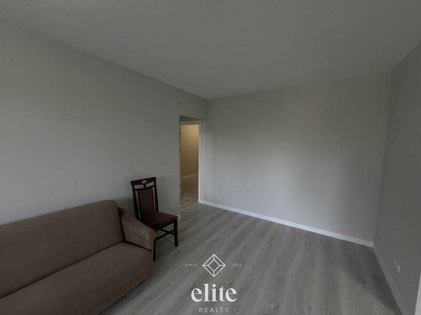 elite realty image