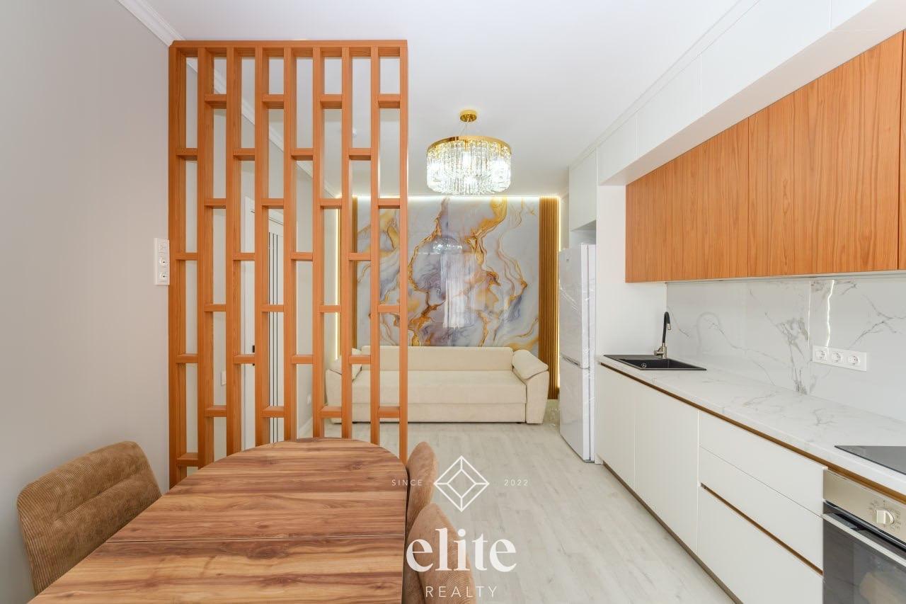 elite realty image