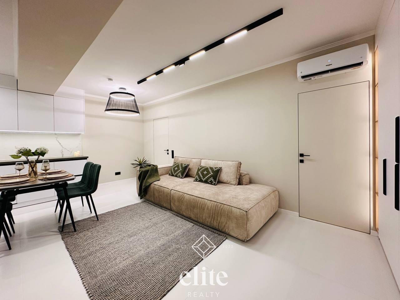 elite realty image