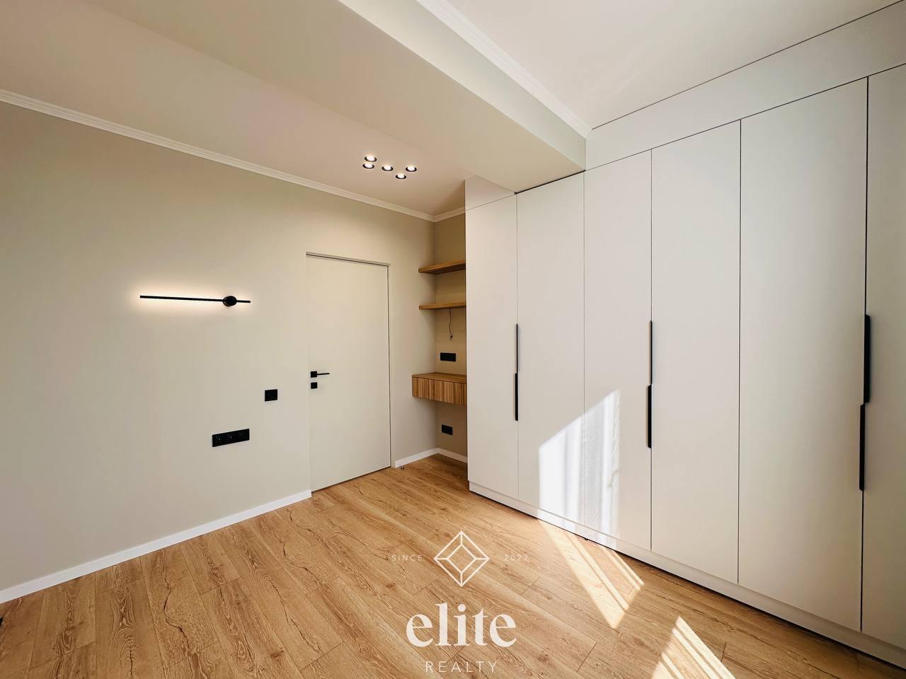 elite realty image