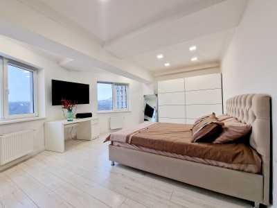elite realty image