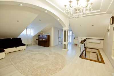elite realty image