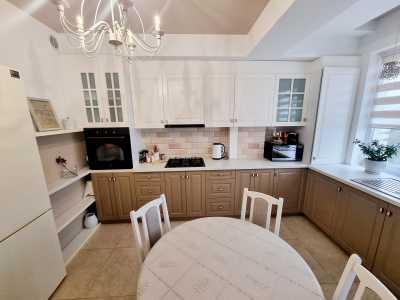 elite realty Str. Constantin Vârnav