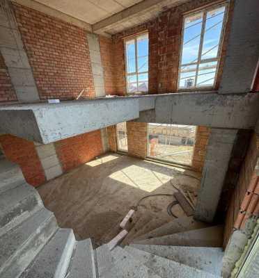elite realty image