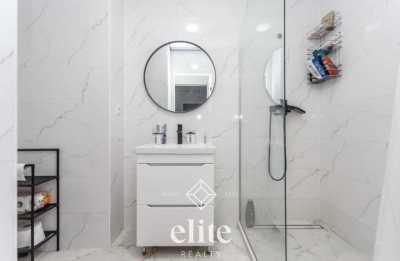 elite realty image