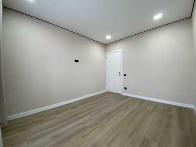 elite realty image