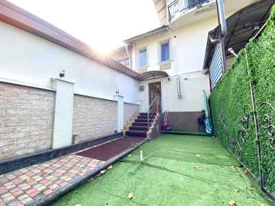 elite realty Str. Hotinului