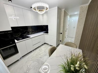 elite realty image