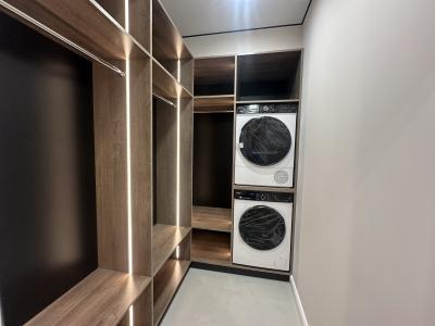 elite realty image