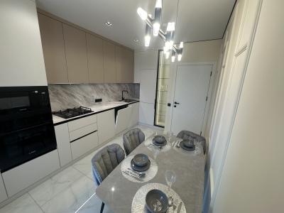 elite realty Str. Regina Elisabeta