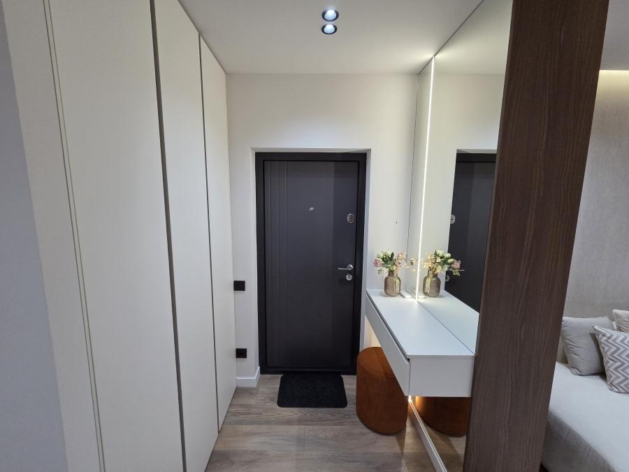 elite realty Str Vasile Lupu