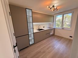 elite realty image