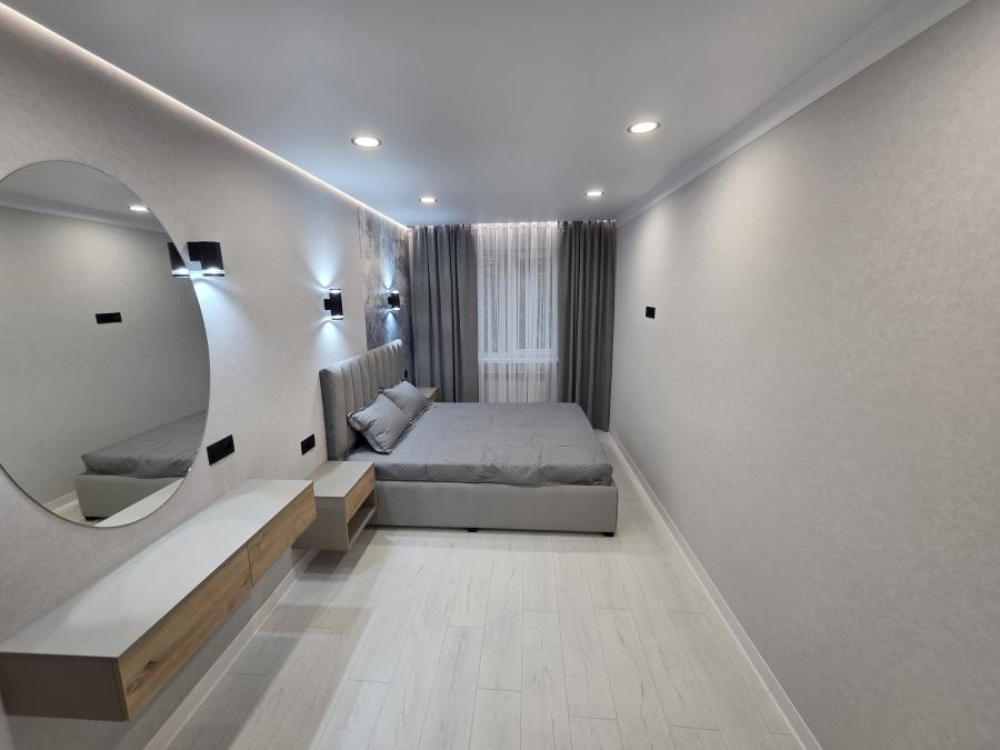 elite realty Str. Independenței
