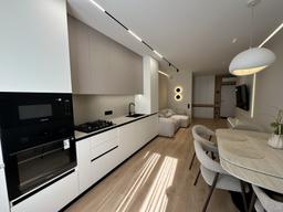 elite realty image