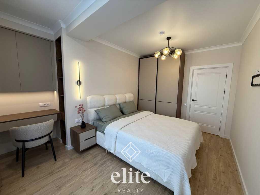elite realty image