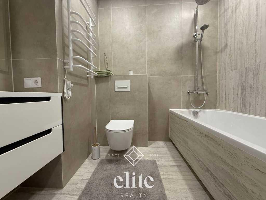 elite realty image