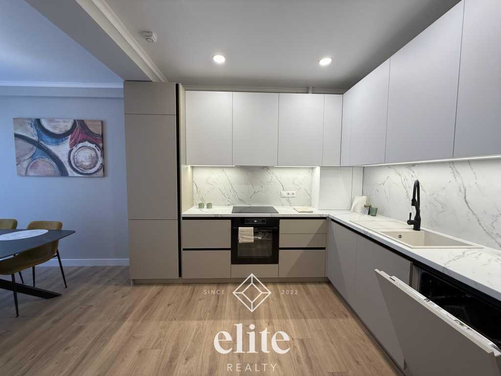 elite realty image