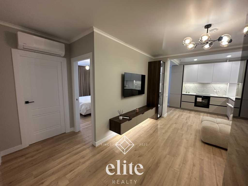 elite realty image