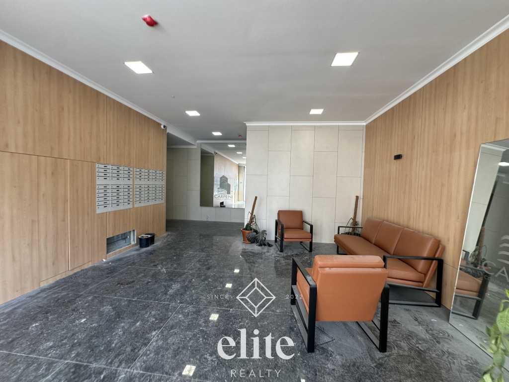 elite realty image