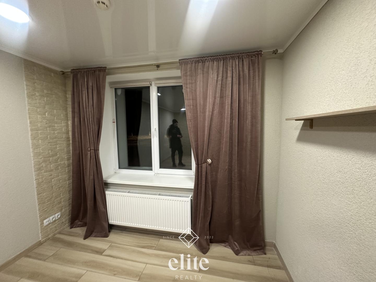 elite realty image