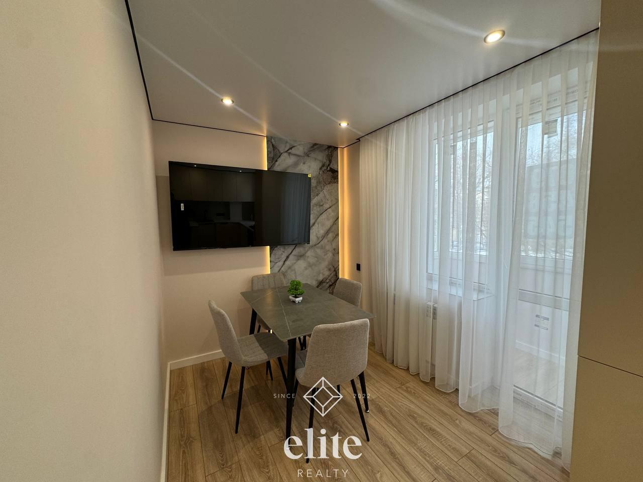 elite realty image