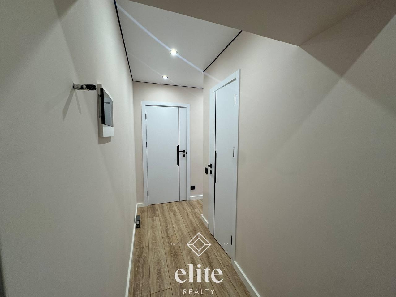 elite realty image