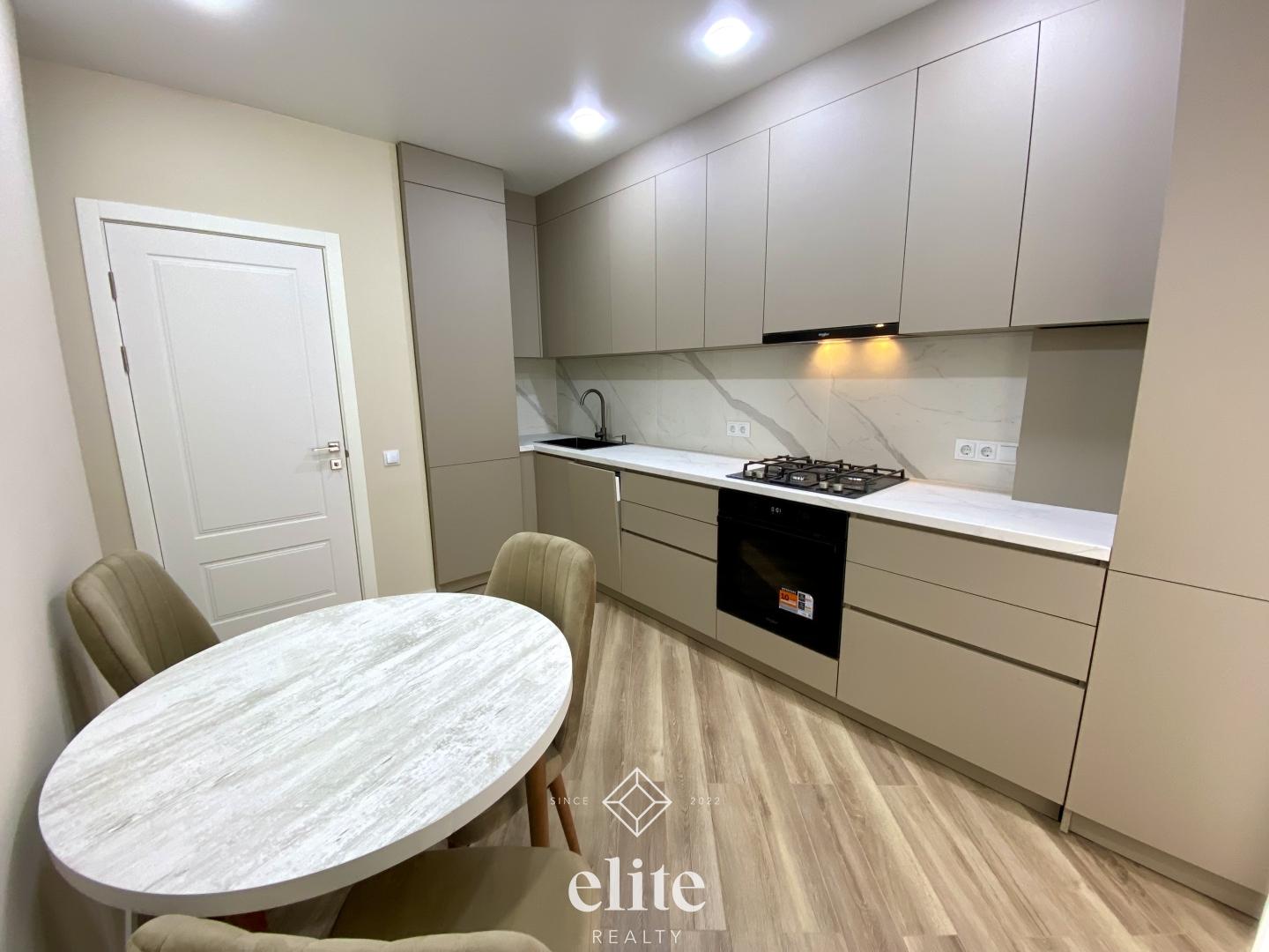 elite realty image