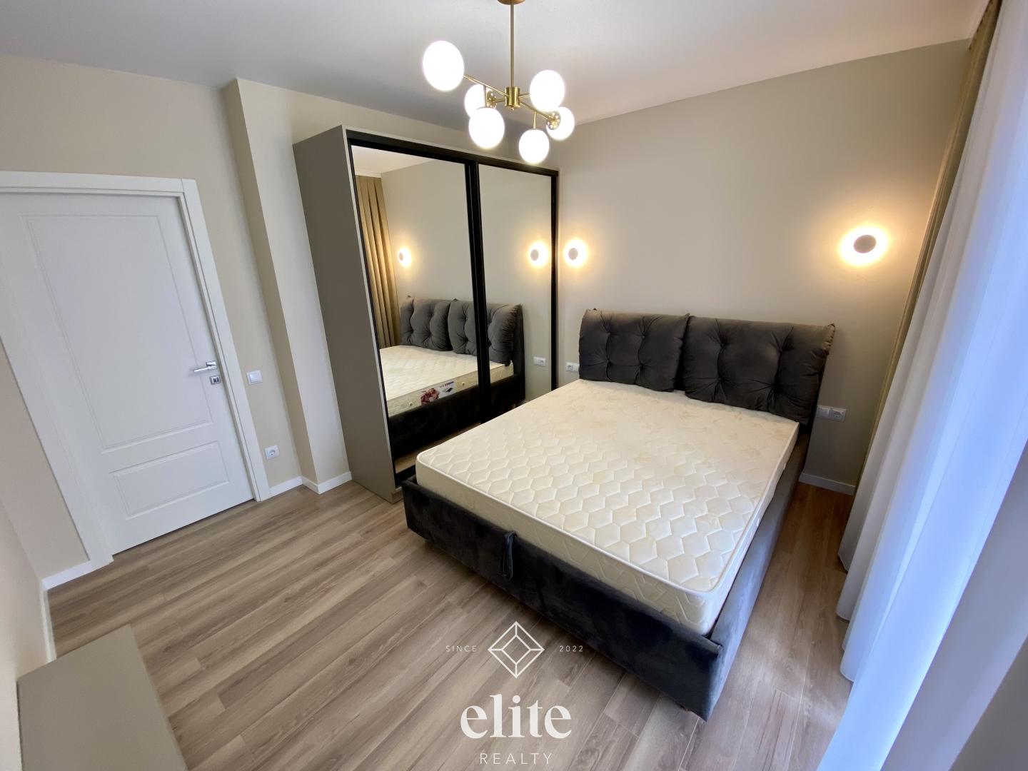elite realty image