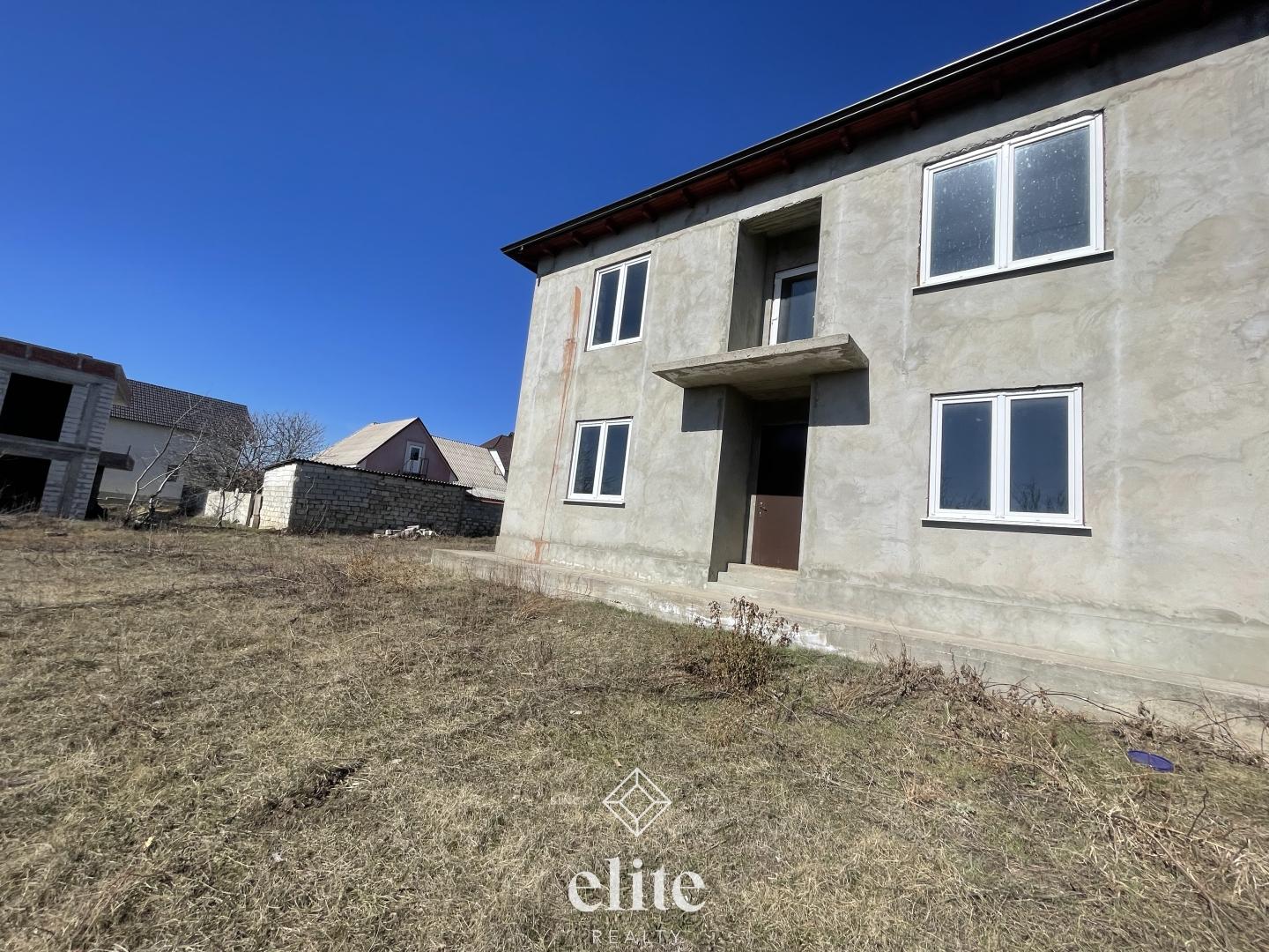 elite realty image