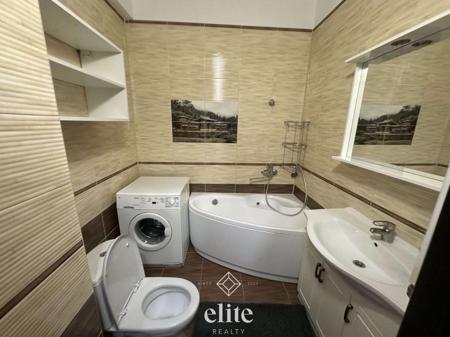 elite realty image