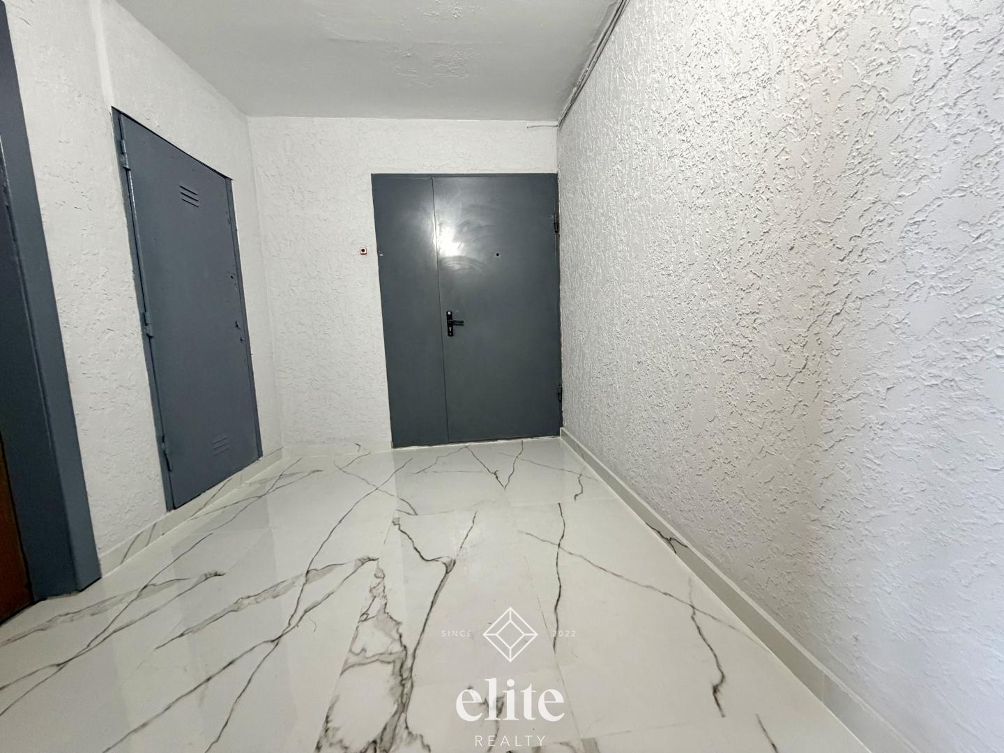 elite realty image