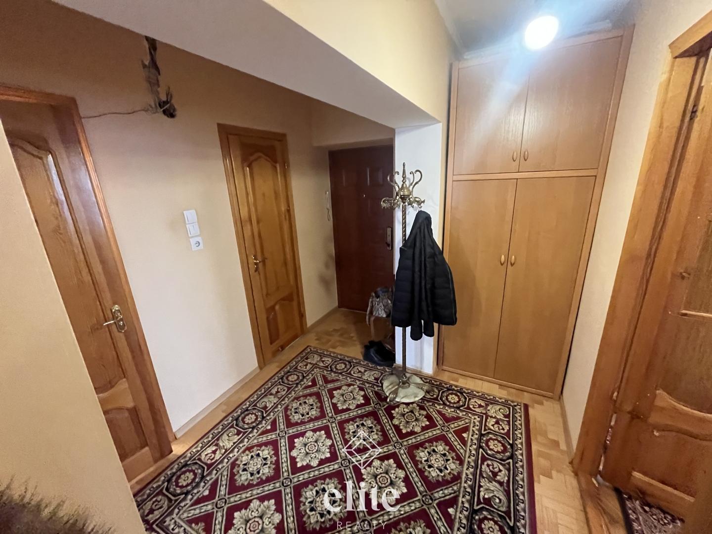 elite realty image